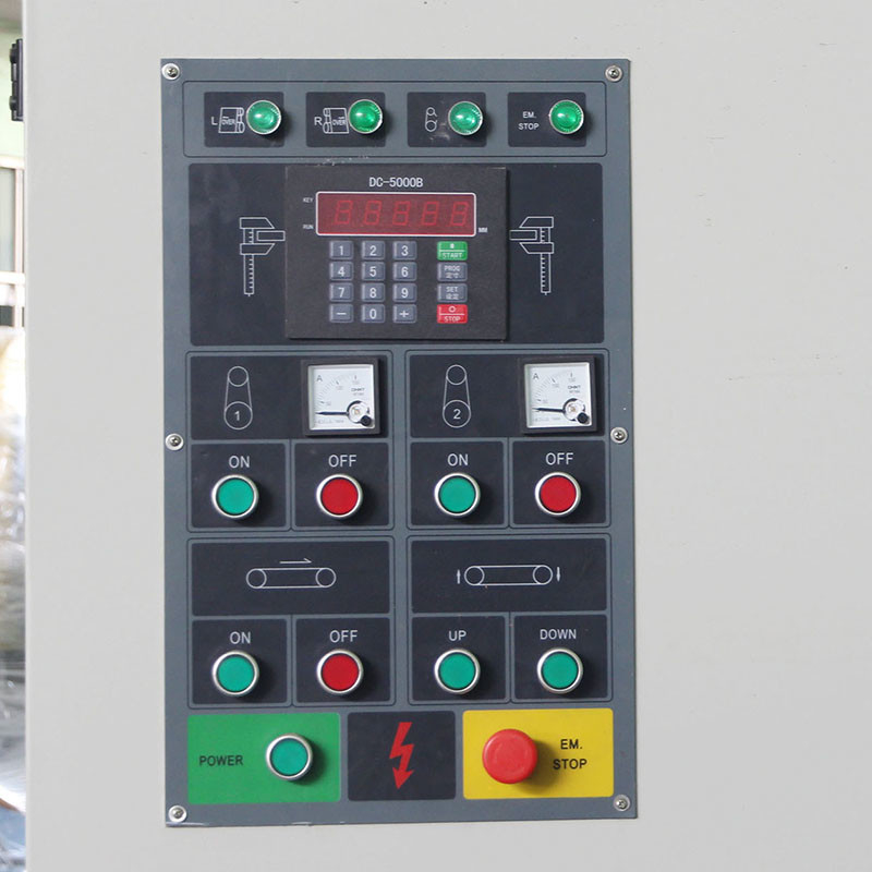 1500MM Automatische Vlakke PLC van Metaal Deburring Machines Kern met Regelbare Riem