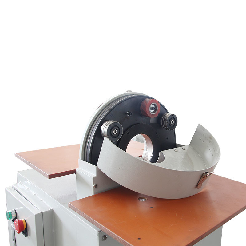 Ronde buispoelmachine met 2,2 kW hoofdmotor en 17m/s lineaire snelheid van slijpband